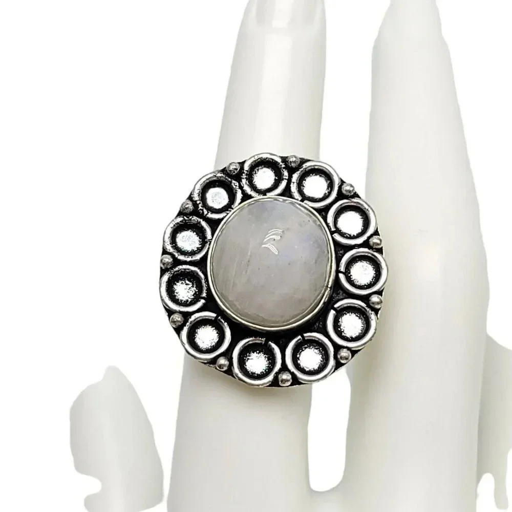 White Quartz Cabochon Large Flower Silver Plated Vintage Ring Size 6